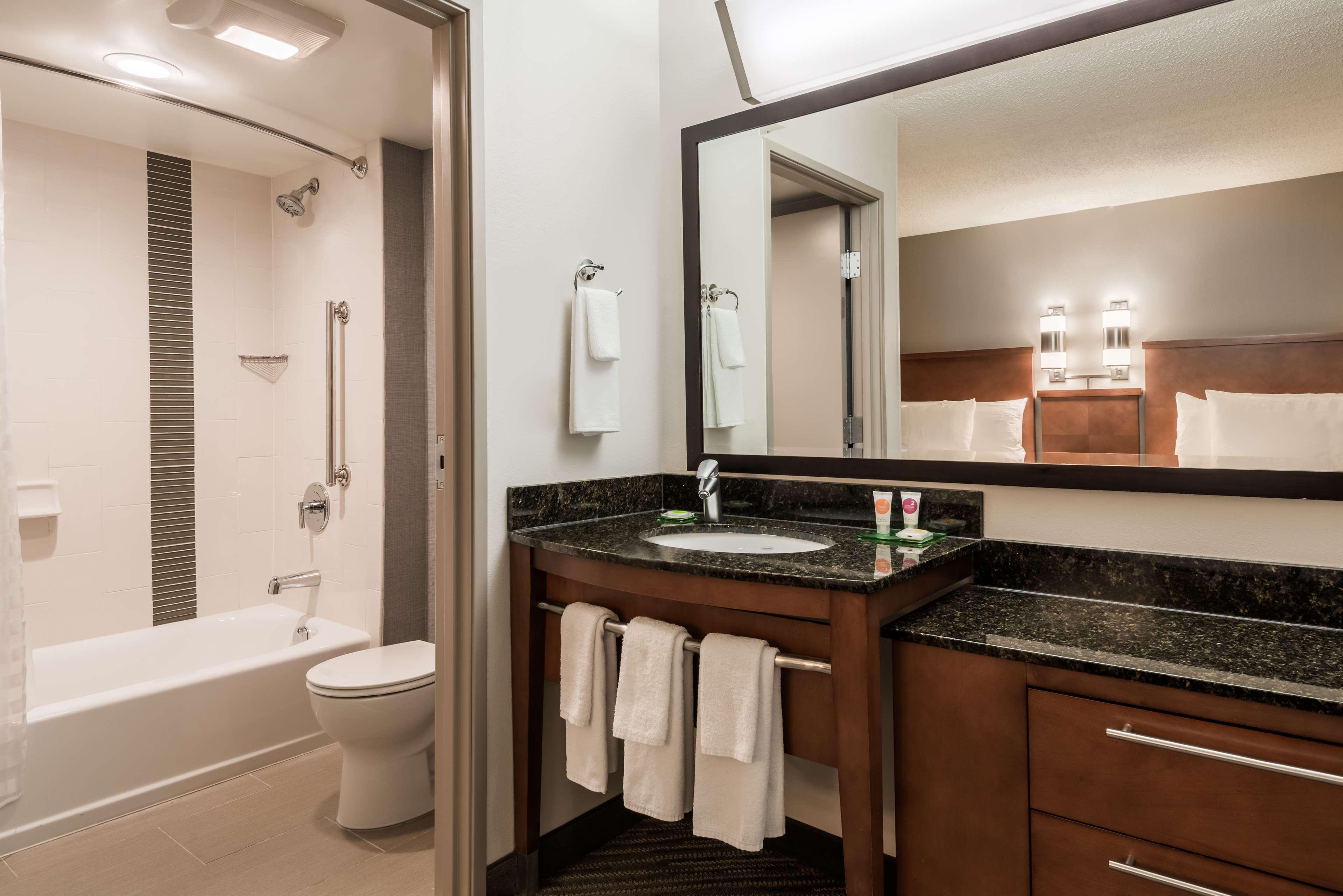 Hyatt Place Rogers/Bentonville Extérieur photo